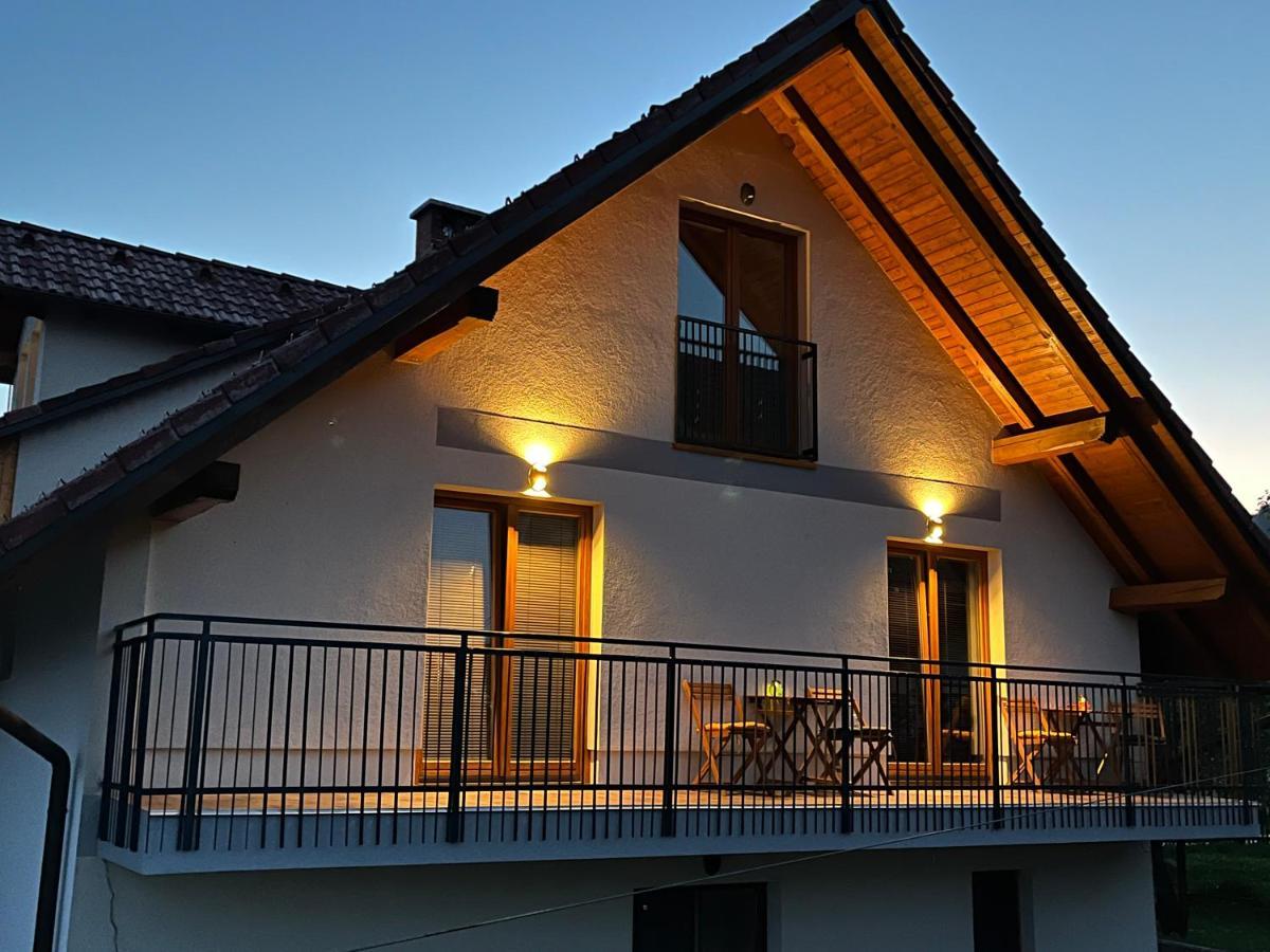 Apartma Ela Zgornje Gorje Ngoại thất bức ảnh